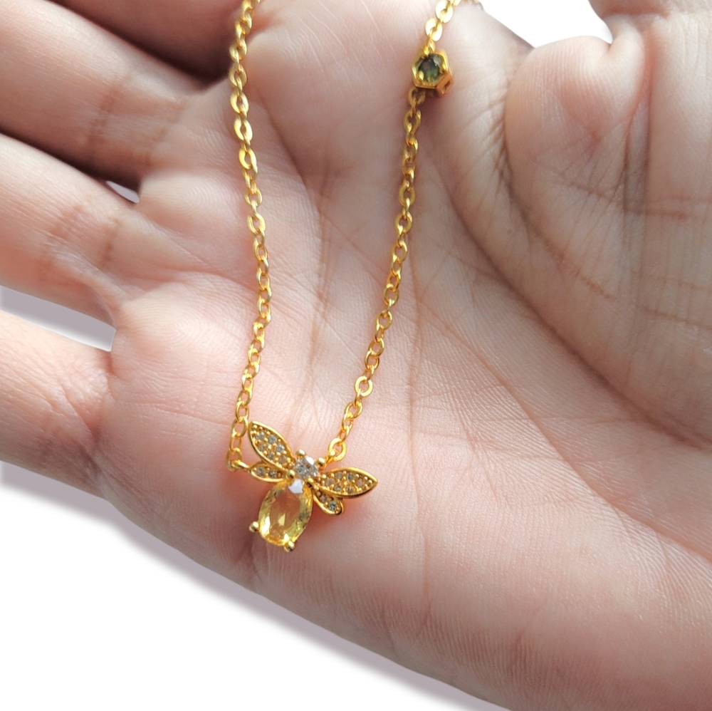 Queen Bee Citrine & Peridot 18K Gold Plated Silver Charm 16" Necklace - Picture 2 of 9